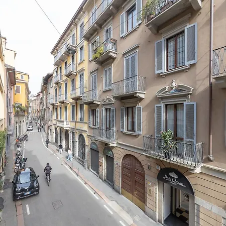 Via Cerva 7 Apartment *