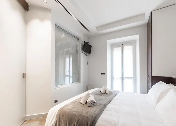 Apartament Via Cerva 7 Mediolan